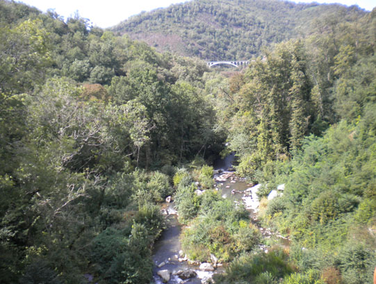 Trois Vallées  18 km  5h00  Départ : Piscine