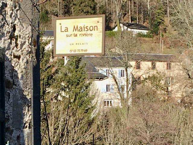 La Maison sur la Rivière